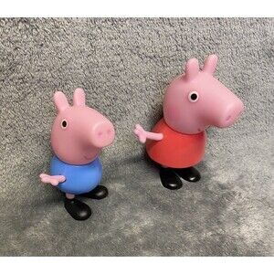 Peppa Pig and her brother George Pig Figurine Toy Set